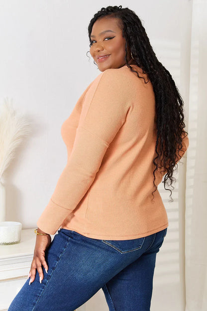 Women's Caramel Lightweight Long Sleeve Sweater Top