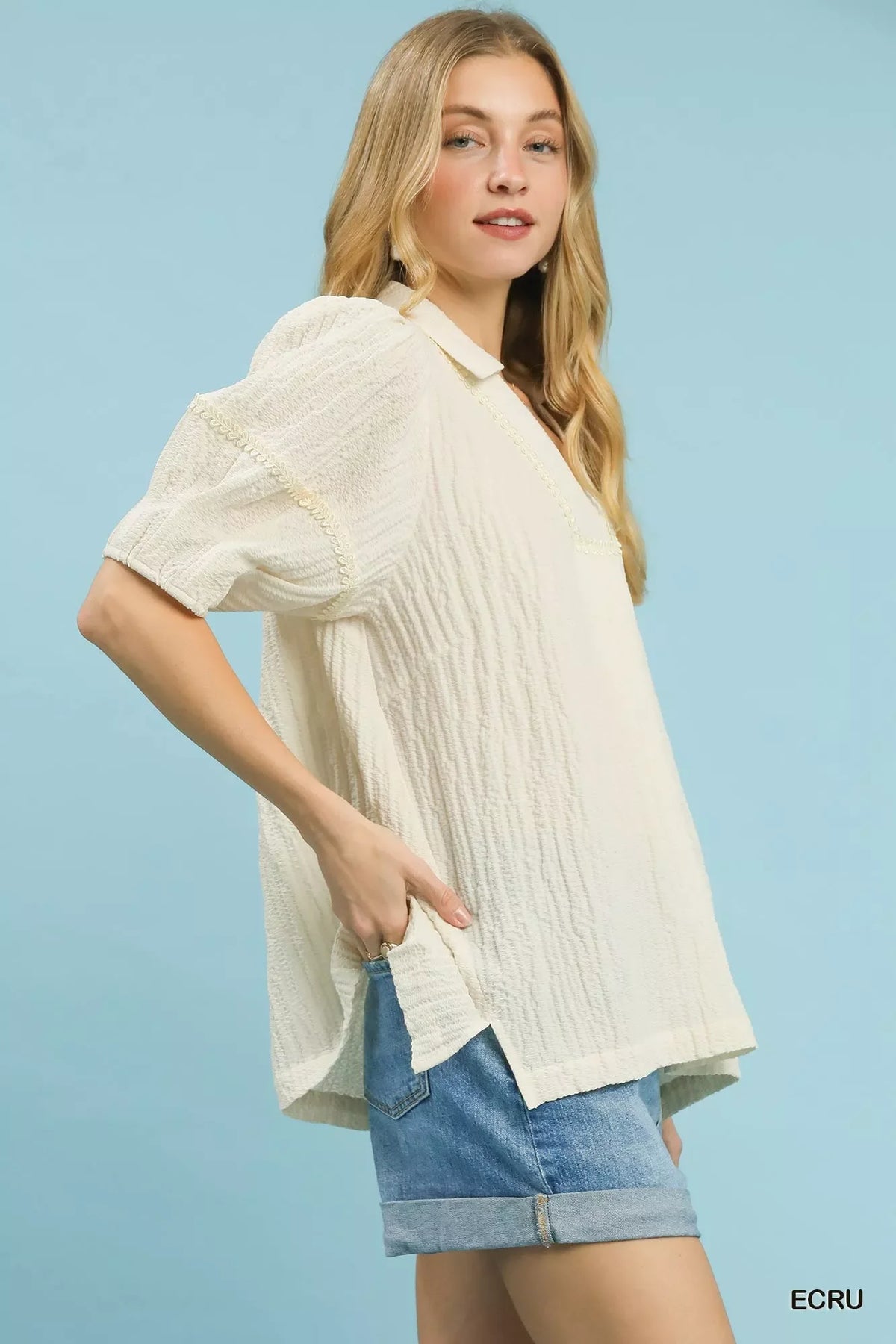 ECRU Women’s Textured Puff Sleeve Top